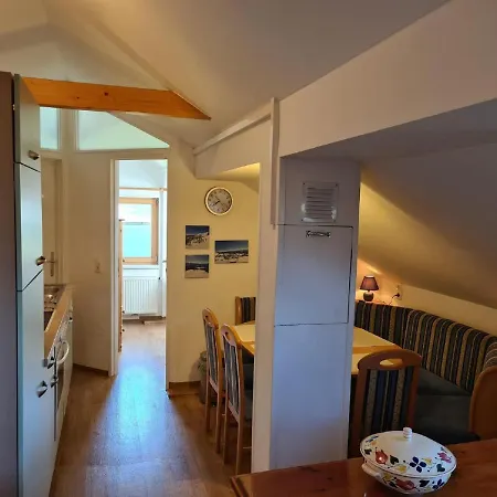 Apartamento In With Sauna Ski Storage And Garden